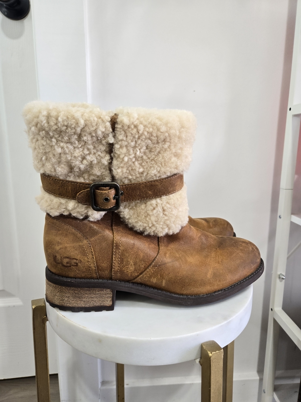 UGG Women's Chestnut Brown Leather Shearling Cuff Buckle Boots